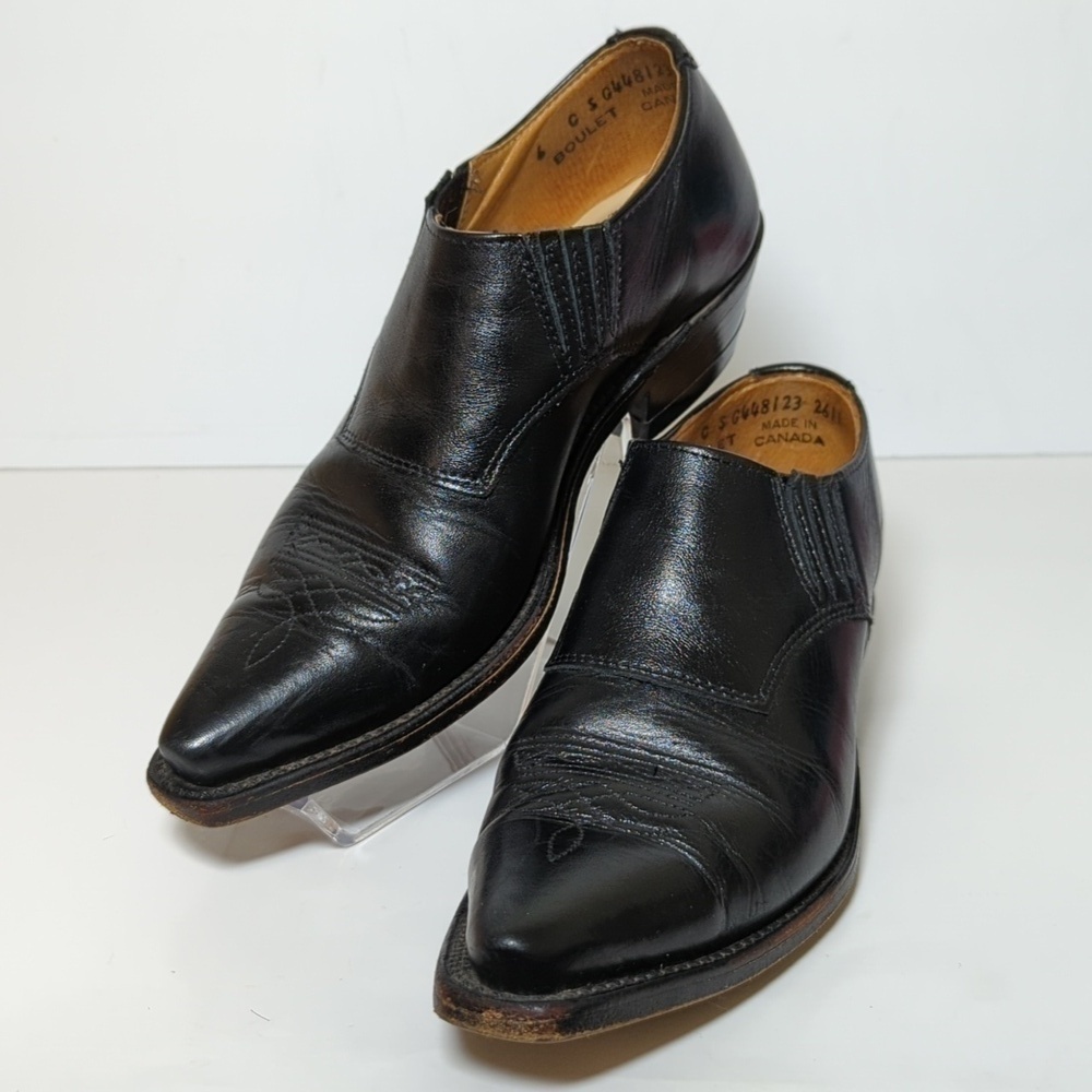 Boulet Classic western style ankle booties woman's size 6